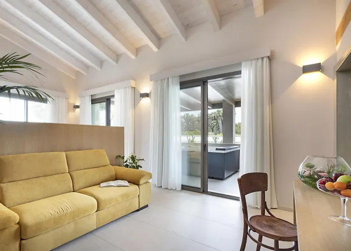 Ros'E Mari Green Home Hotel